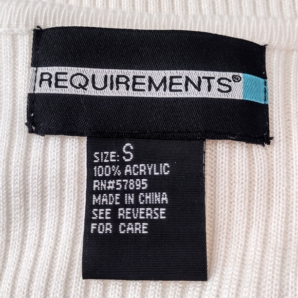 Requirements Women's Ivory One Piece Cardigan Size Small - Picture 7 of 8